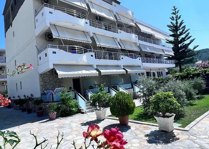 Antonis Hotel